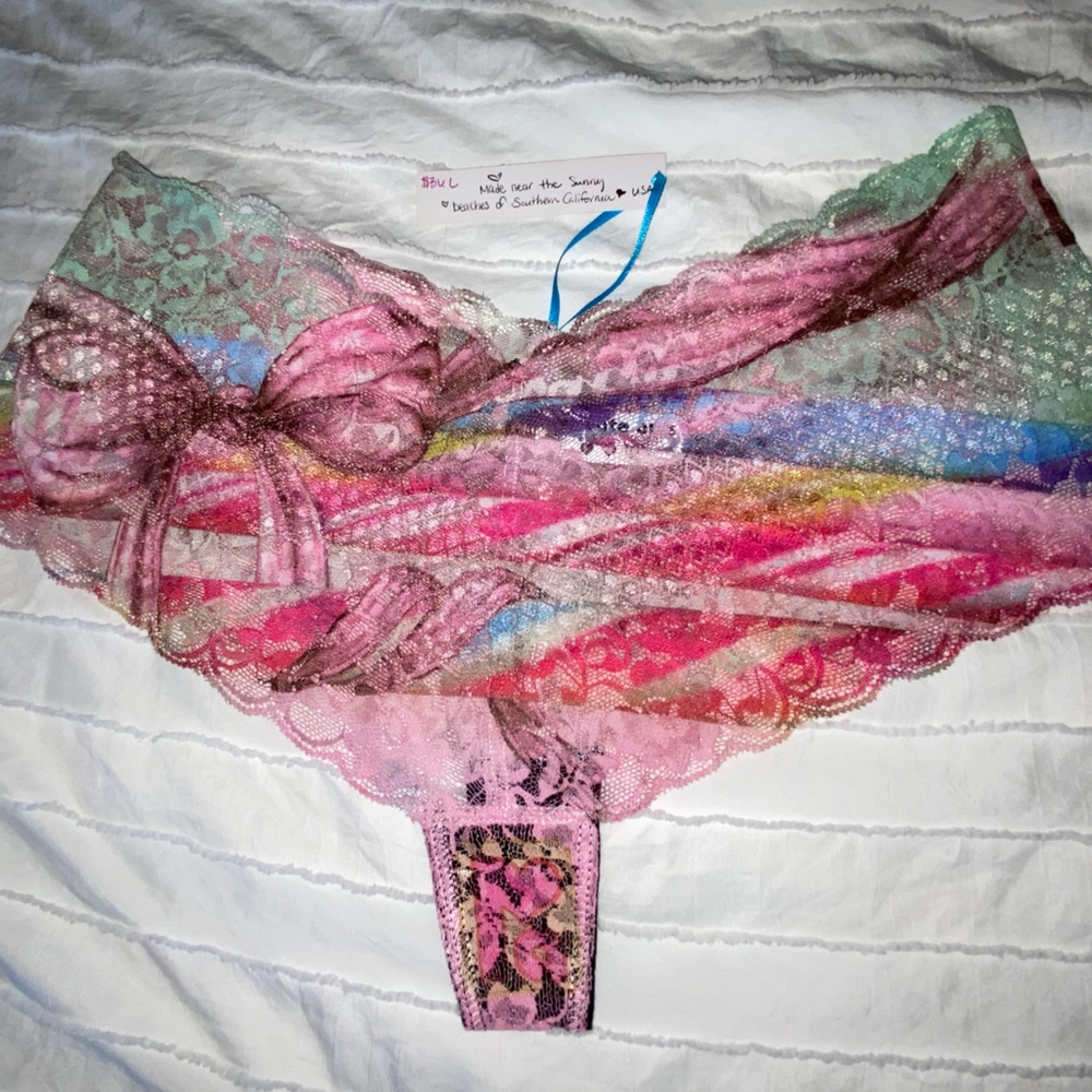 Lace Panties - Picture 2 of 4